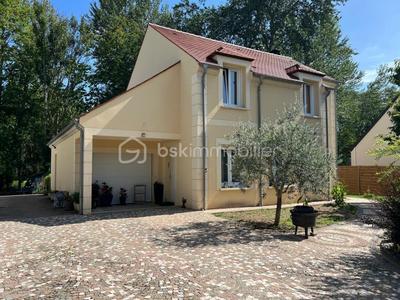 Maison - 142 m² - 5 pièces