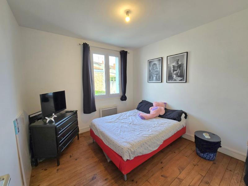 Immeuble - 160 m² - 9 pièces