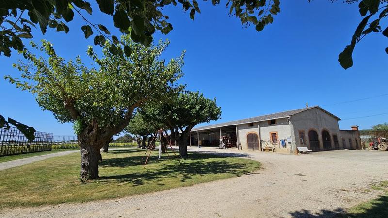 Maison - 214 m² - 15 pièces