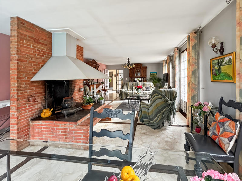 Maison - 175 m² - 6 pièces