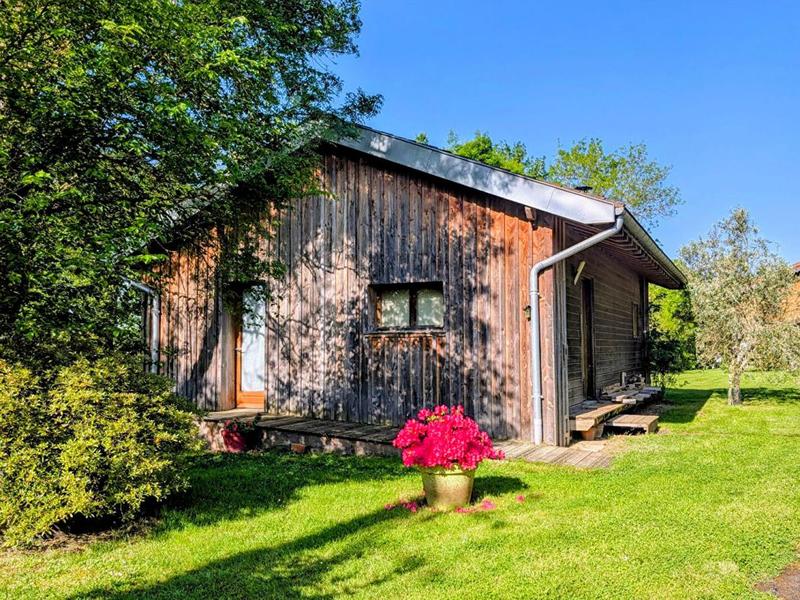 Maison - 235 m² - 5 pièces