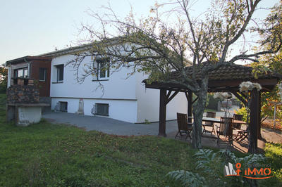 Villa - 122 m² - 5 pièces