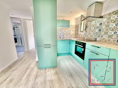 Appartement - 60 m² - 3 pièces