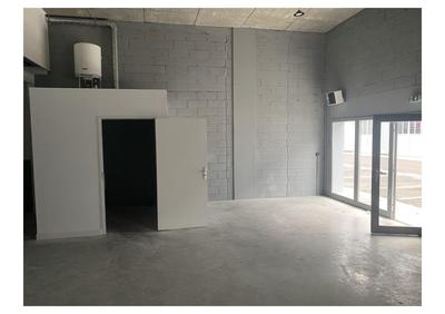 Local d'activités - 190 m²