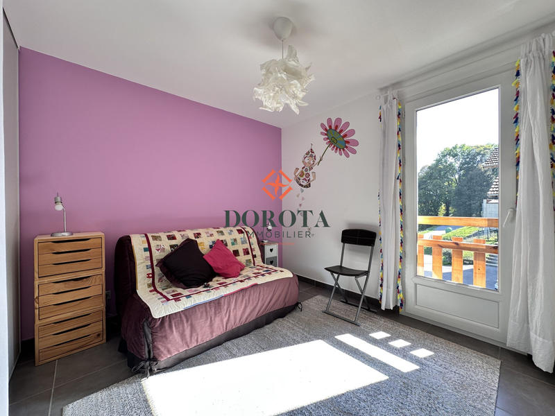 Maison traditionnelle - 111 m² - 5 pièces