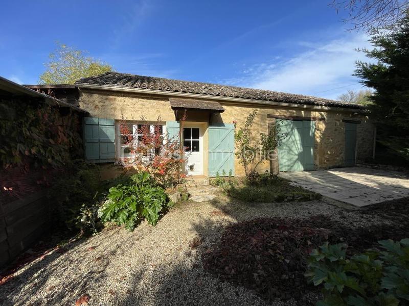 Propriété - 280 m² - 12 pièces