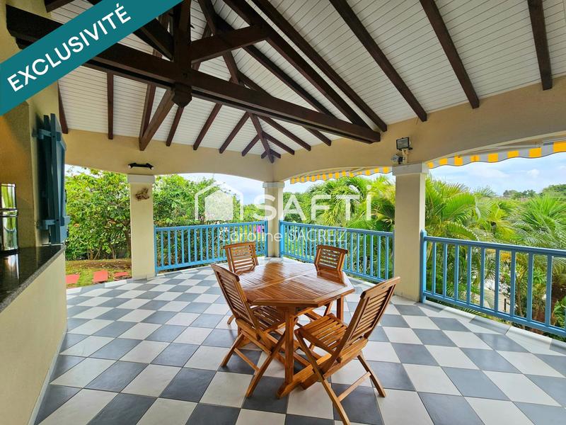 Maison - 98 m² - 5 pièces