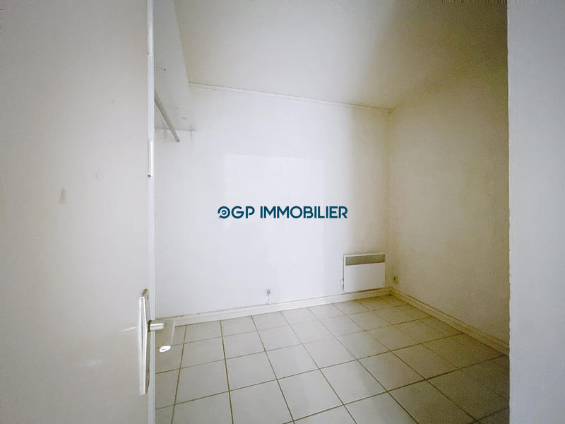 Appartement - 64 m² - 2 pièces