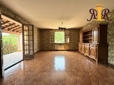 Maison - 125 m² - 5 pièces