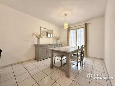 Maison - 110 m² - 6 pièces