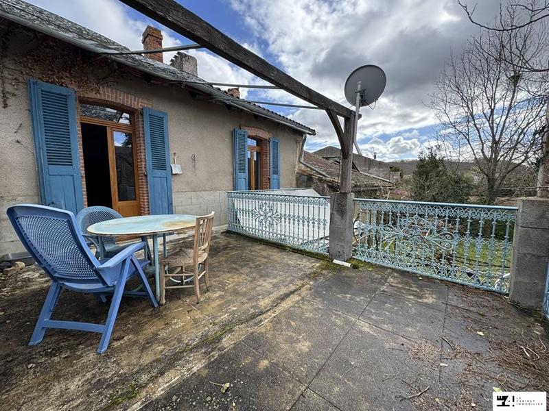 Maison traditionnelle - 177 m² - 7 pièces