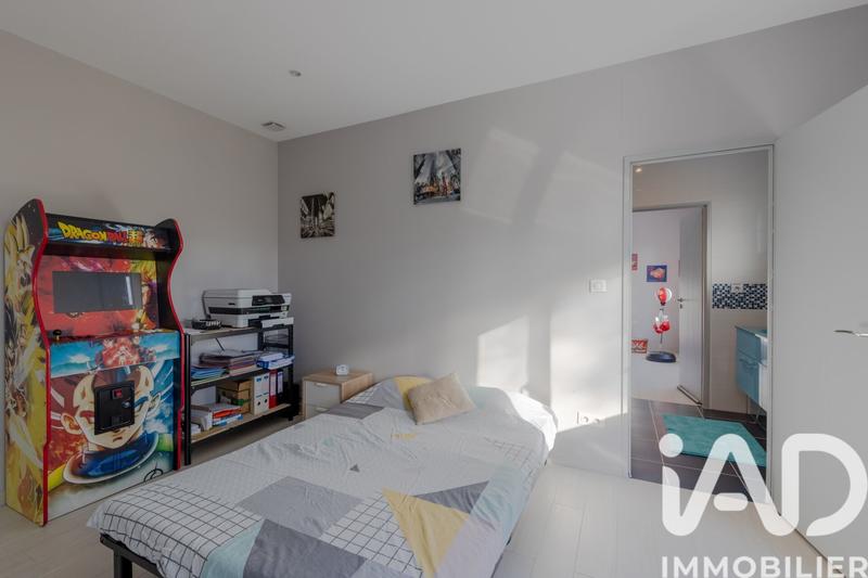 Maison - 201 m² - 6 pièces