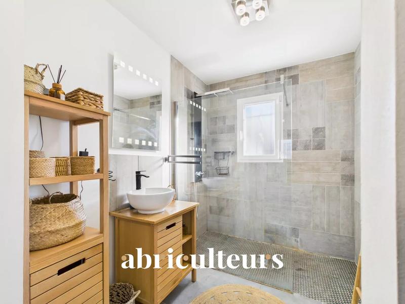 Maison - 139 m² - 5 pièces