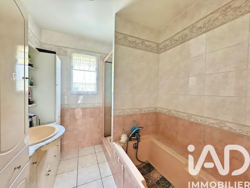 Maison - 144 m² - 6 pièces