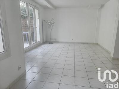 Maison - 87 m² - 5 pièces