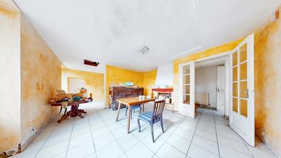 Propriété - 375 m² - 18 pièces