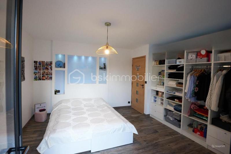 Maison d'architecte - 347 m² - 7 pièces