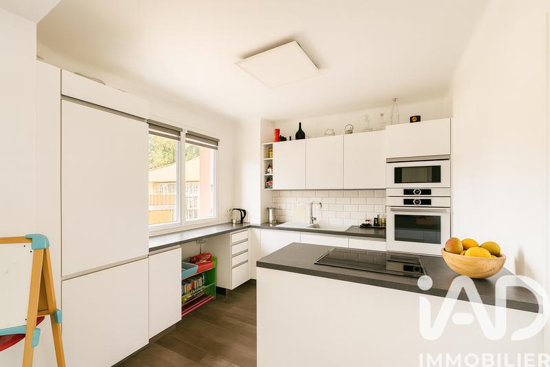 Maison - 82 m² - 4 pièces