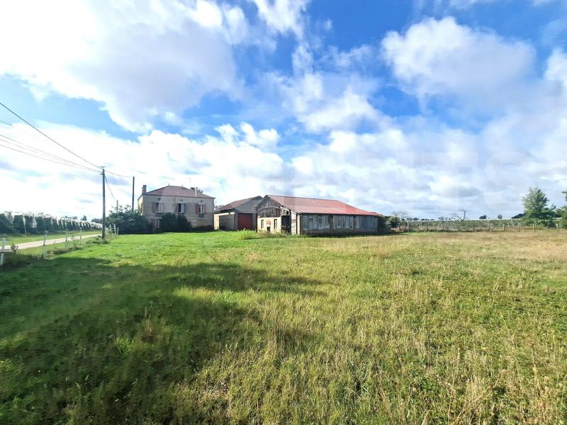 Maison - 235 m² - 5 pièces