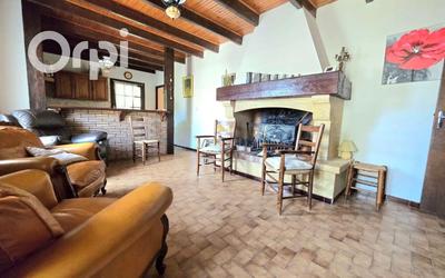 Maison - 170 m² - 7 pièces