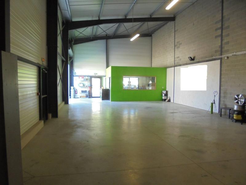 Local d'activités - 200 m²