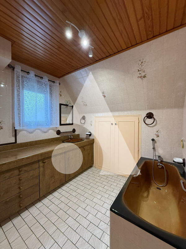 Maison - 80 m² - 3 pièces