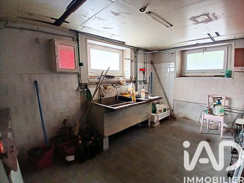 Maison - 207 m² - 11 pièces