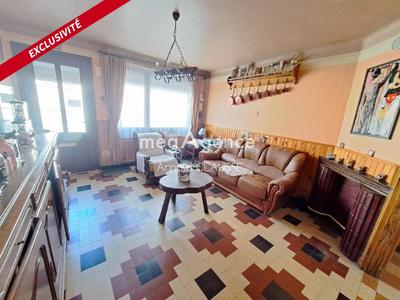 Maison - 100 m² - 5 pièces