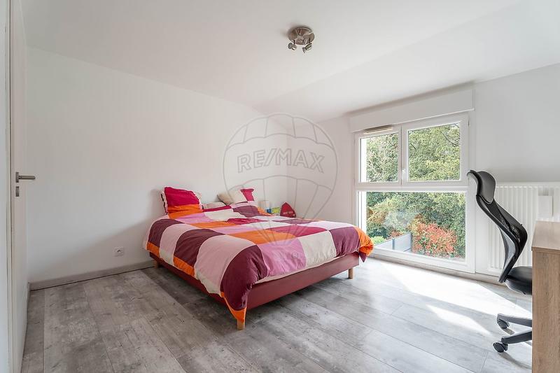 Maison - 136 m² - 5 pièces