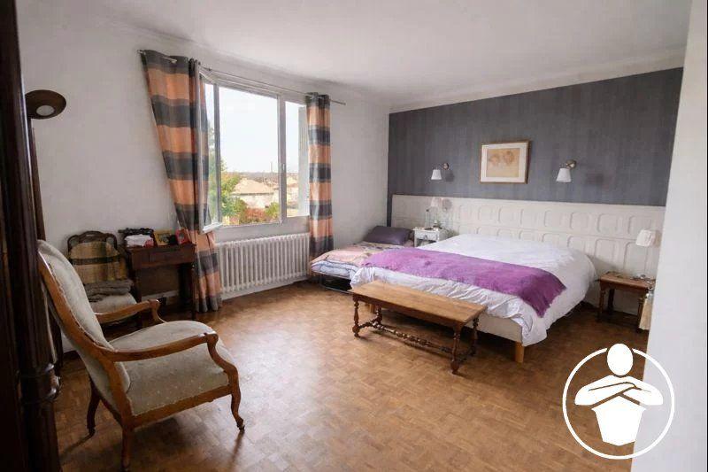 Maison - 186 m² - 5 pièces