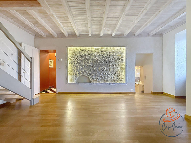 Maison - 200 m² - 7 pièces