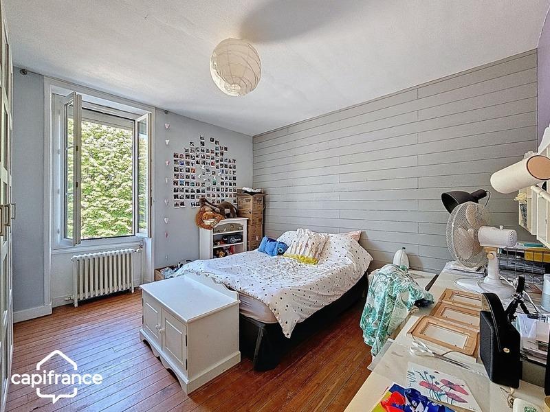 Maison - 122 m² - 6 pièces