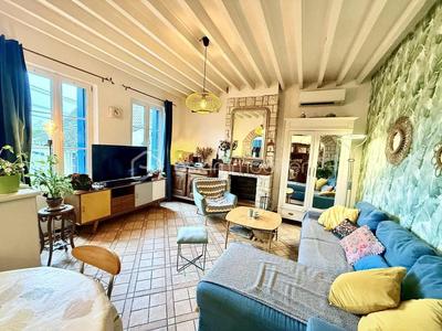 Maison - 77 m² - 5 pièces