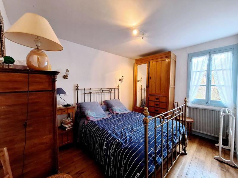 Maison de village - 310 m² - 12 pièces