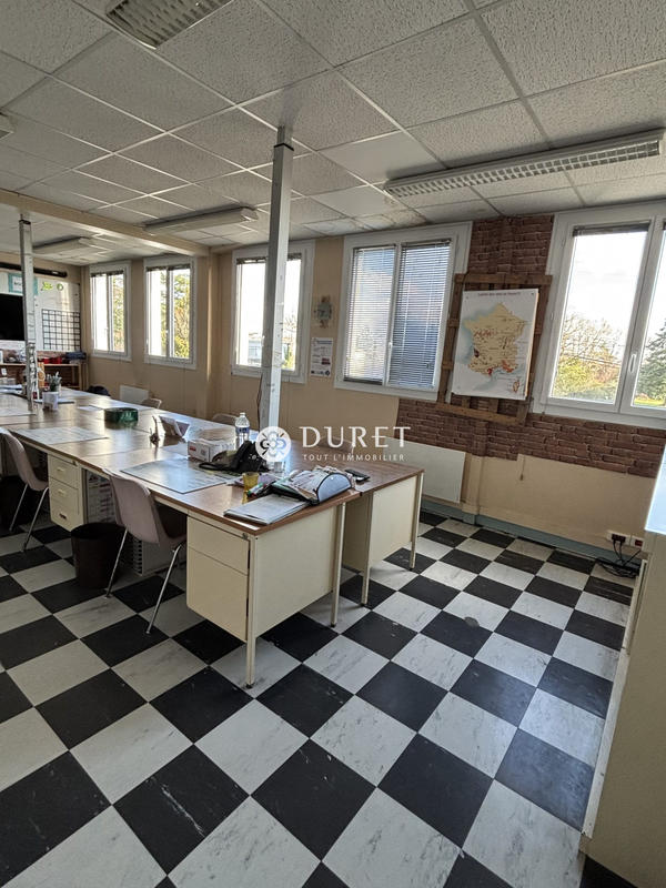 Local d'activités - 4 510 m²