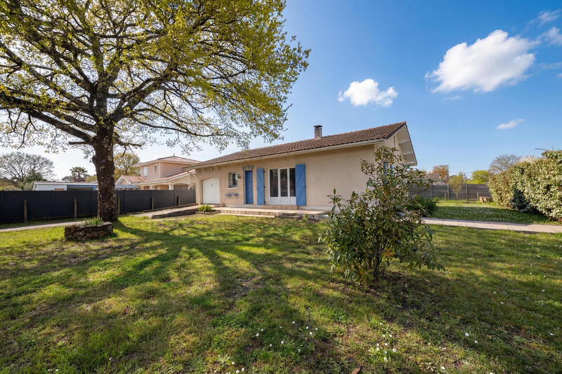 Maison - 91 m² - 4 pièces