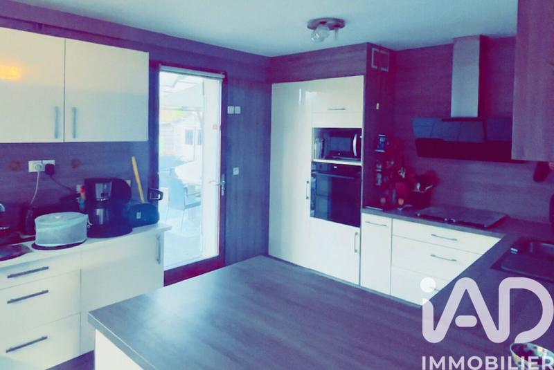 Maison - 153 m² - 8 pièces