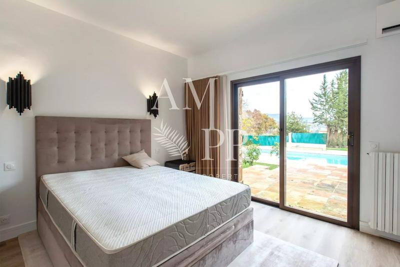 Villa - 170 m² - 7 pièces