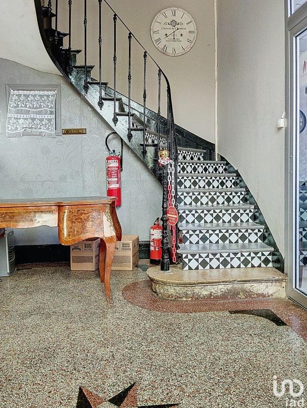 Local commercial - 257 m²