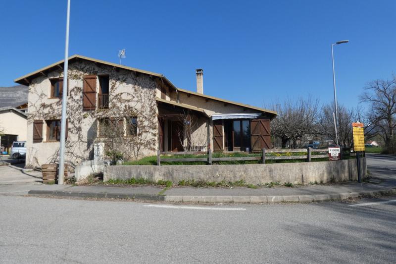 Maison - 155 m² - 8 pièces