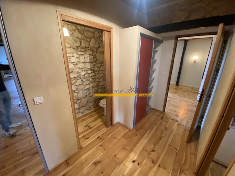 Appartement - 170 m² - 4 pièces