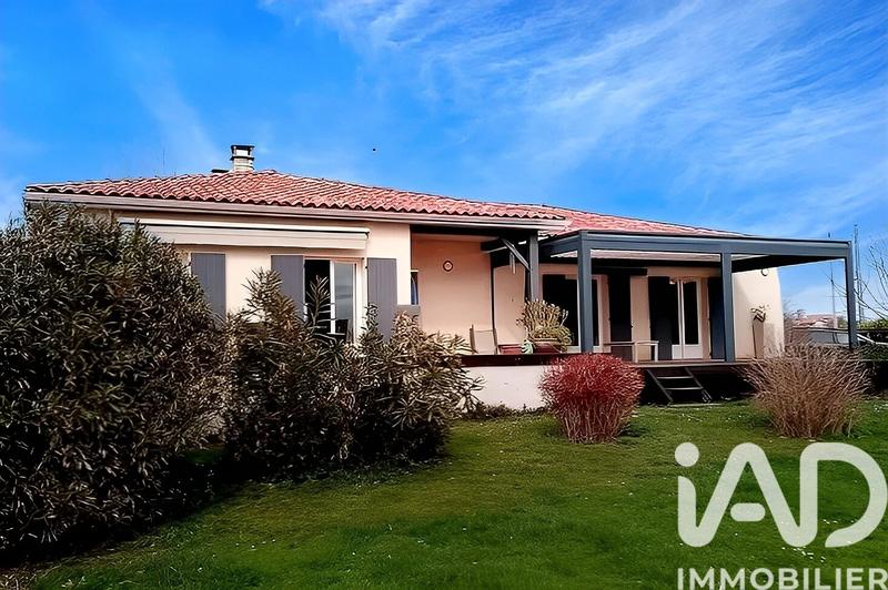 Maison - 194 m² - 6 pièces