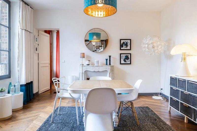 Maison - 187 m² - 6 pièces