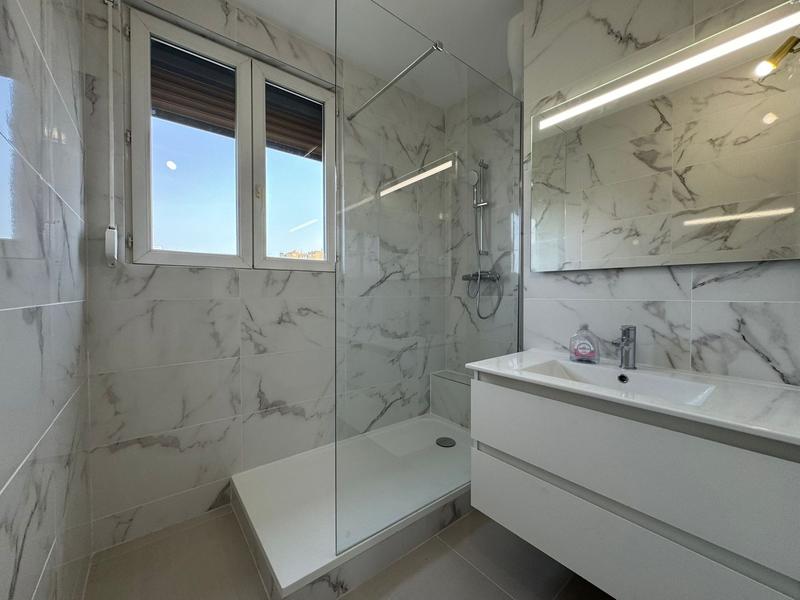 Appartement - 67 m² - 4 pièces