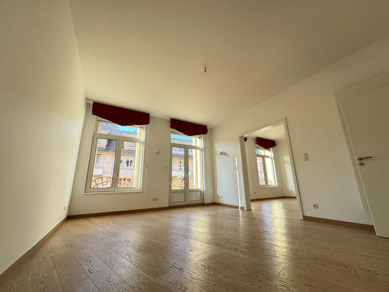 Appartement - 200 m² - 7 pièces