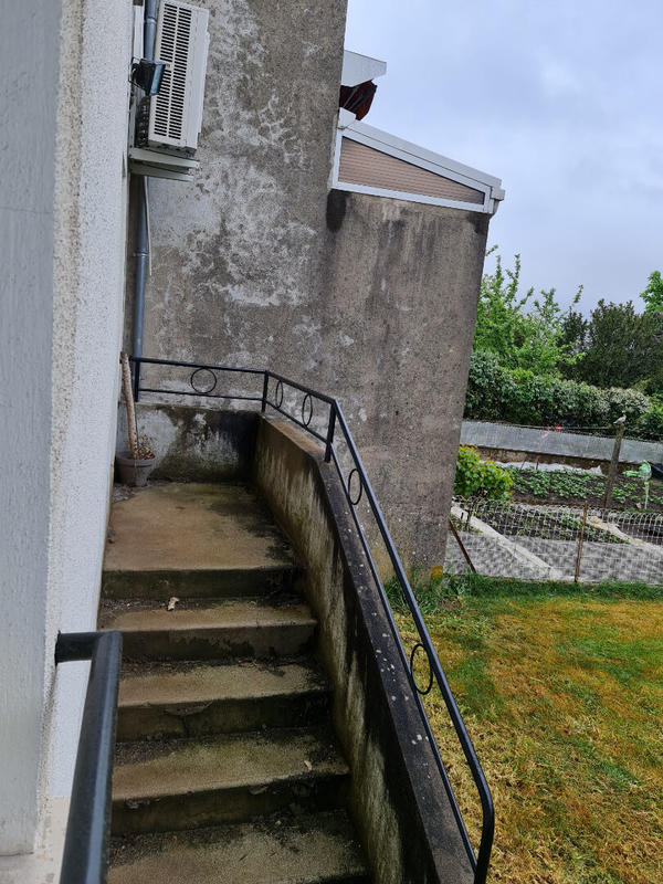 Maison - 130 m² - 7 pièces