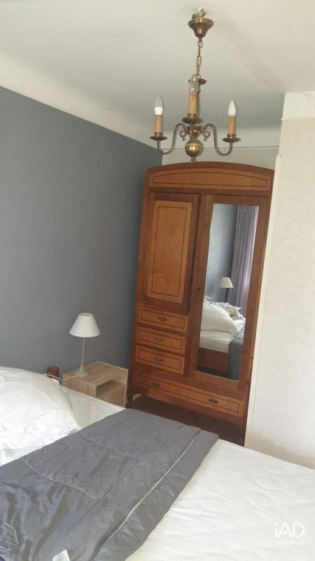 Maison - 335 m² - 11 pièces