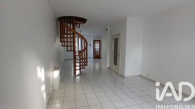 Maison de ville - 90 m² - 4 pièces