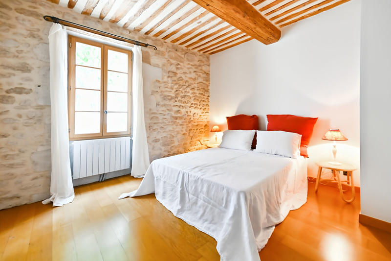 Maison - 99 m² - 6 pièces