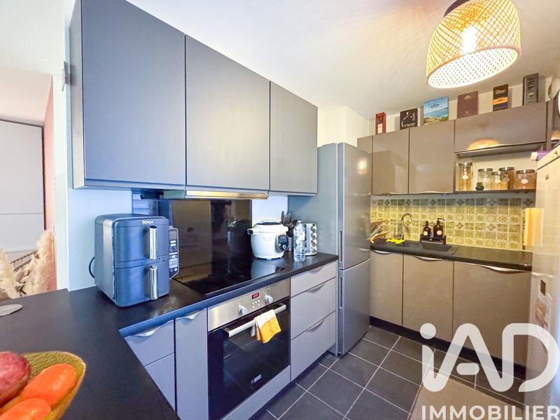 Appartement - 80 m² - 4 pièces